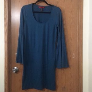 Never used dress size Large fits like medium